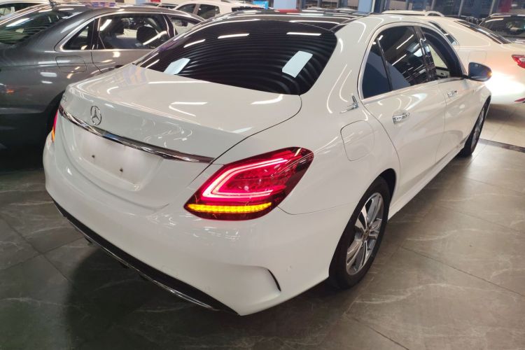 奔驰C级 2021款 C 200 L 时尚型运动版车身外观7