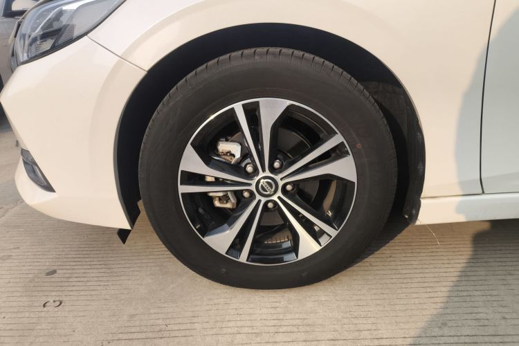 日产 轩逸 2022款 1.6L XL CVT悦享版车身外观6004