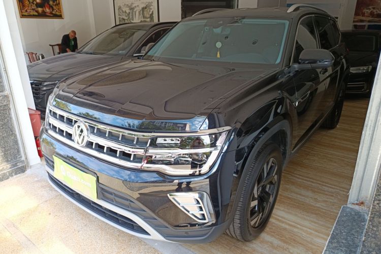 大众 途昂 2024款 330TSI 两驱龙腾版车身外观1