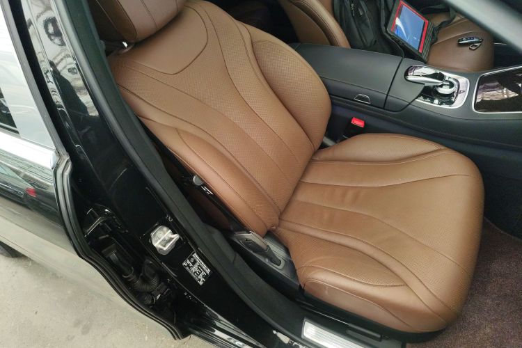 奔驰S级 2018款 S 320 L局部细节41