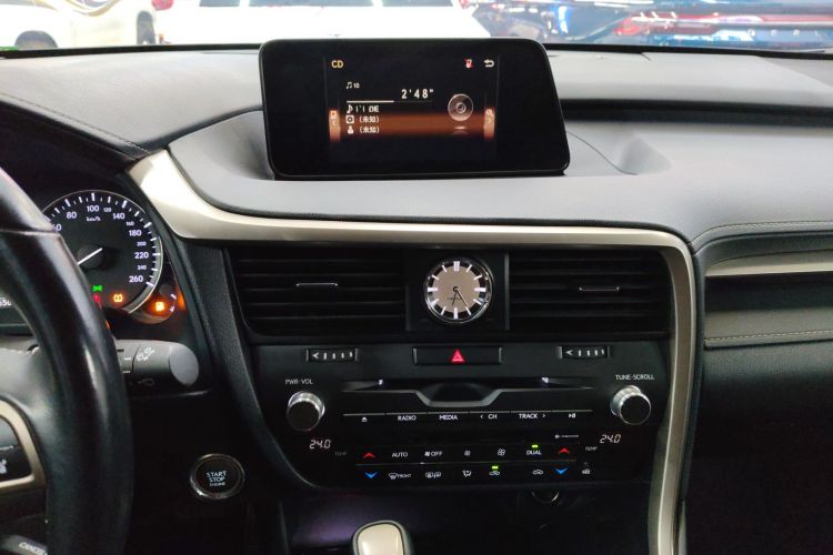 雷克萨斯RX 2016款 300 两驱精英版 国V中控内饰16