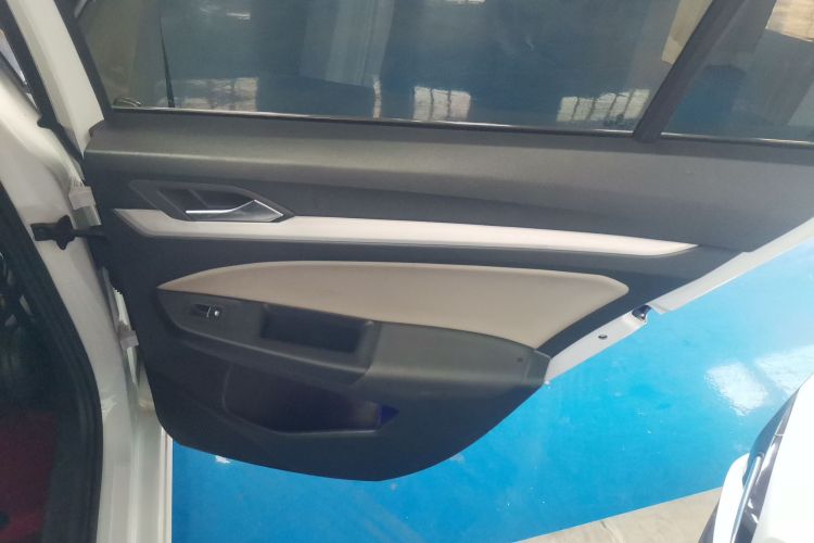 大众 高尔夫 2021款 280TSI DSG Pro中控内饰7006