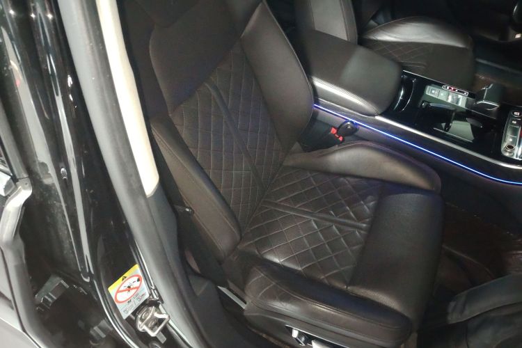 奥迪A8 2021款 A8L 50 TFSI quattro 舒适型局部细节41