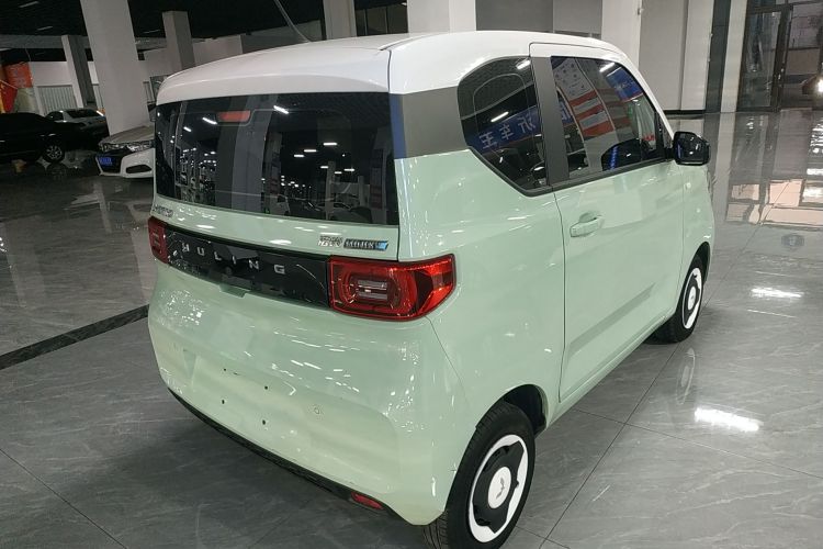 五菱汽车 宏光MINIEV 2021款 马卡龙臻享款 磷酸铁锂车身外观7