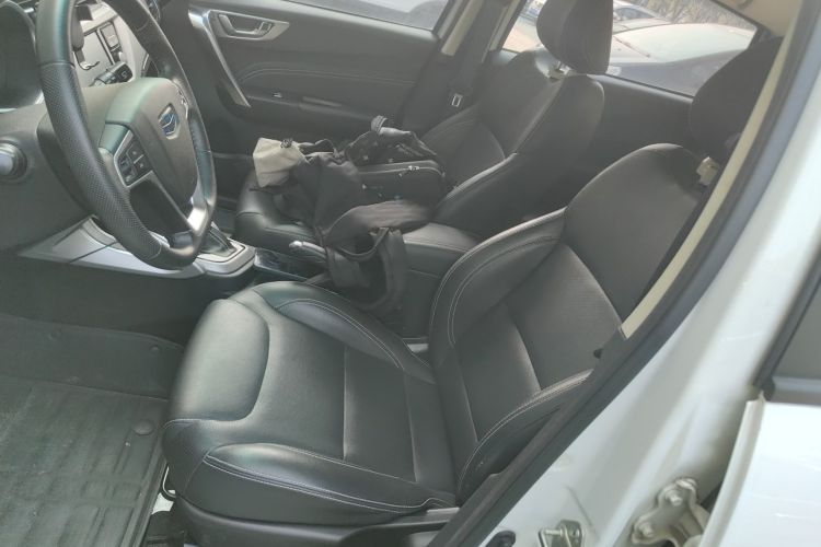 吉利汽车 远景X3 2017款 1.5L 自动精英型中控内饰19