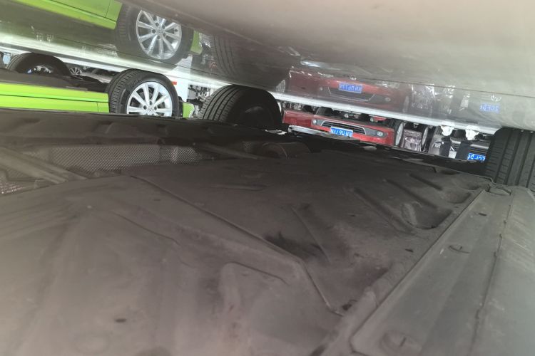 奔驰GLA 2019款 GLA 200 时尚型局部细节9002