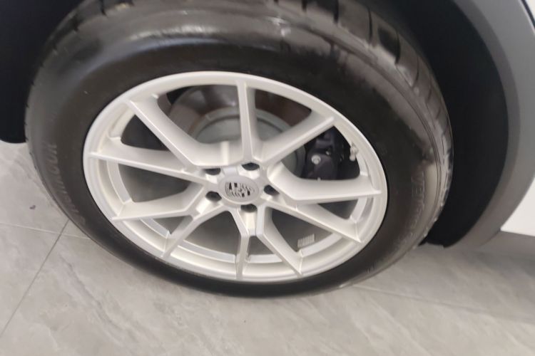 保时捷 Cayenne新能源 2024款 Cayenne Coupé E-Hybrid 2.0T车身外观56