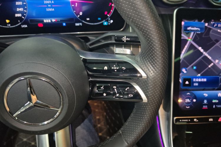 奔驰C级 2023款 改款 C 260 L 运动版中控内饰18