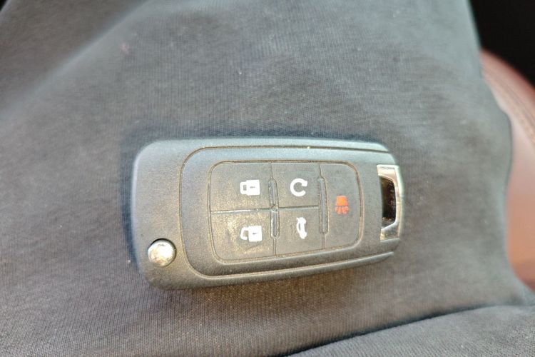 别克 君越 2014款 2.0T SIDI 精英技术型中控内饰7001