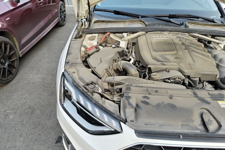 奥迪A4L 2023款 40 TFSI 时尚动感型局部细节9006