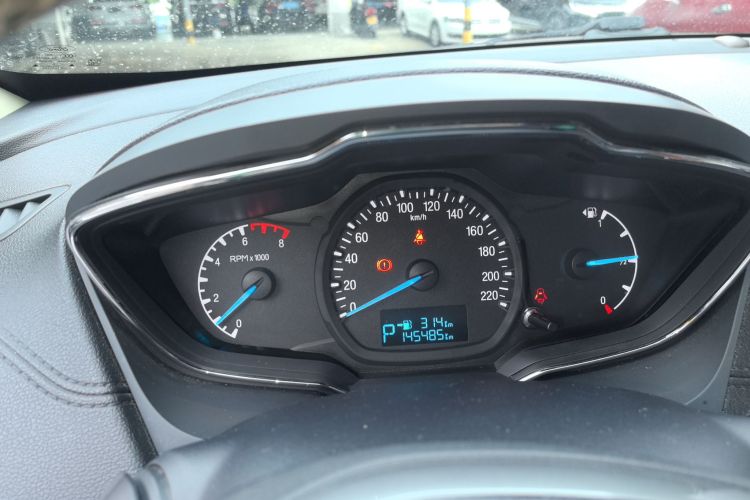 福特 福睿斯 2015款 1.5L 自动时尚型局部细节14