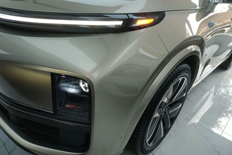 理想汽车 理想L9 2022款 Max车身外观36