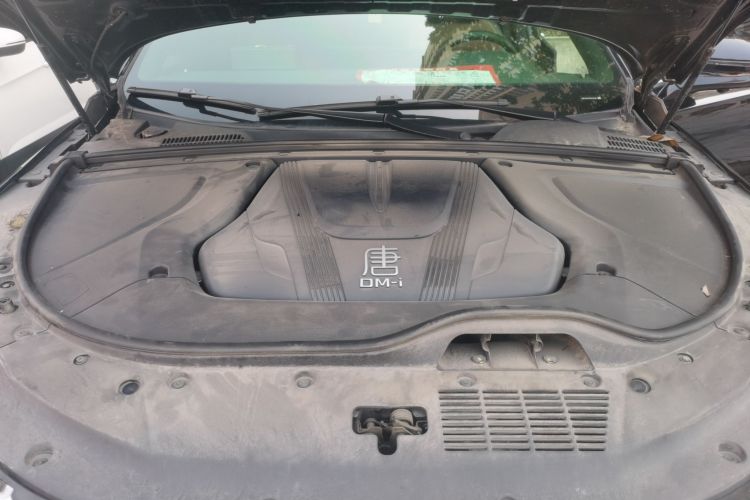 比亚迪 唐新能源 2023款 DM-i 冠军版 112KM 尊贵型机舱底盘24