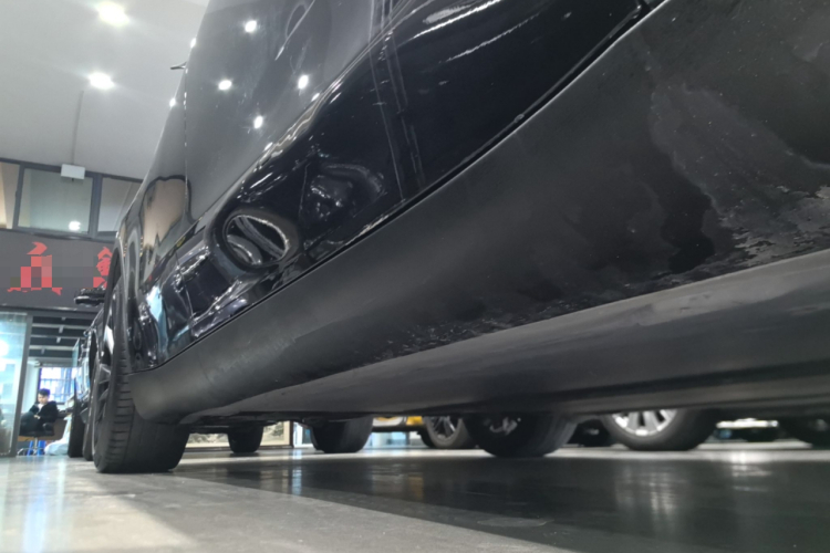 特斯拉 Model Y 2022款 改款 后轮驱动版局部细节9001