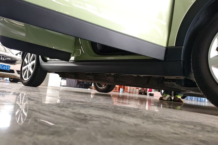 零跑汽车 零跑T03 2022款 耀金版局部细节9001