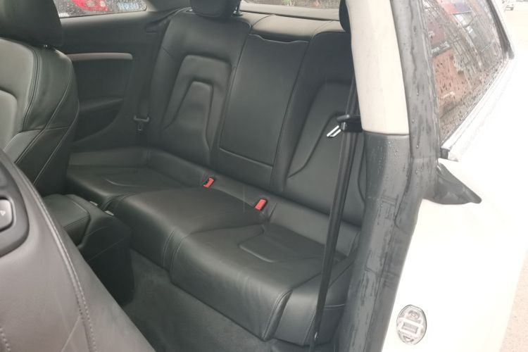 奥迪A5 2013款 Coupe 40 TFSI中控内饰7004