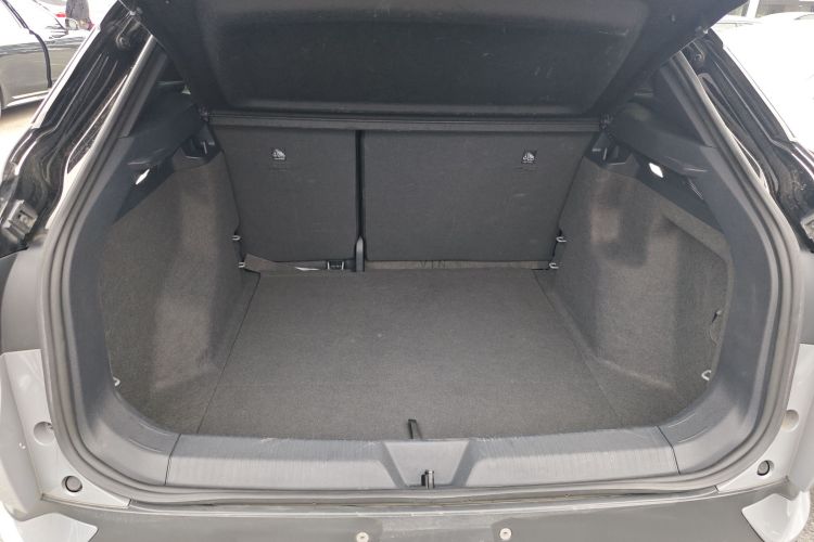 大众 ID.4 CROZZ 2021款 长续航Lite PRO两驱版机舱底盘23