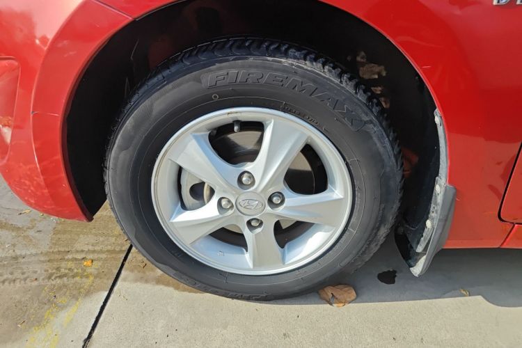 现代 瑞纳 2010款 三厢 1.4L 自动时尚型GT车身外观6007