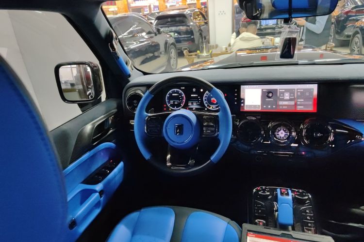 超境汽车 共创坦克300 2023款 2.0T 赛博骑士中控内饰13