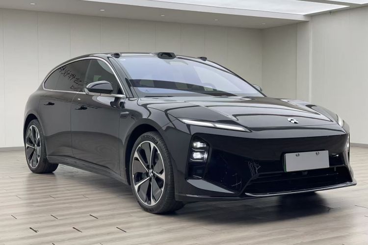 蔚来ET5T 2025款 75kWh Touring车身外观3