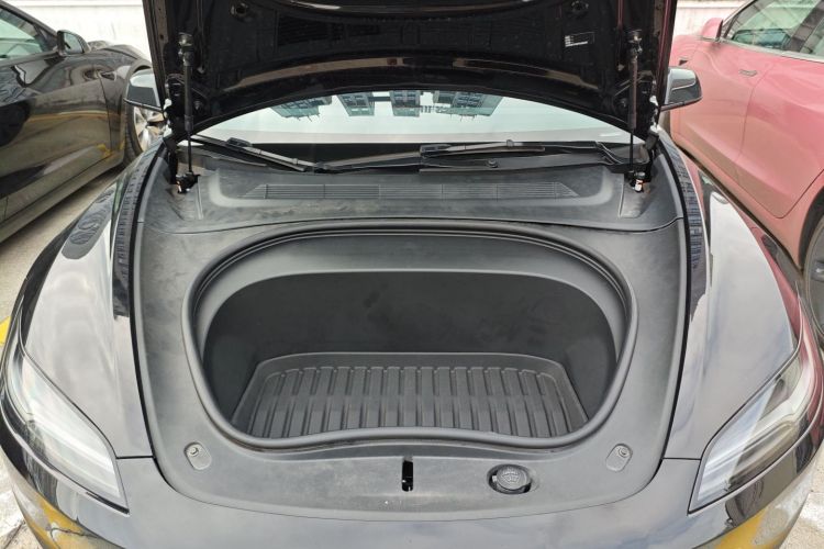 特斯拉 Model 3 2023款 后轮驱动版局部细节24