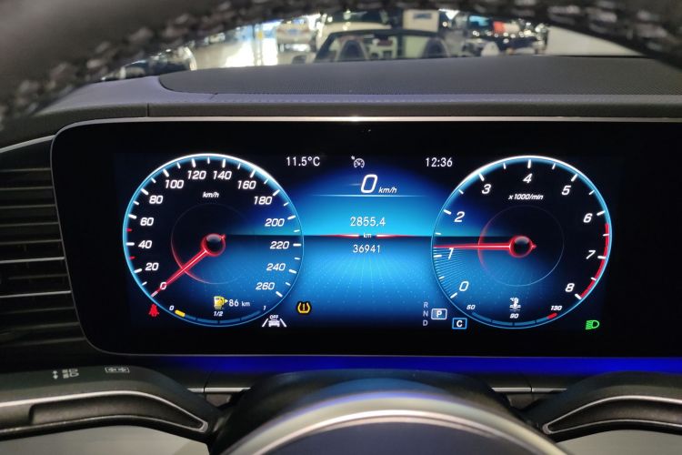 奔驰GLE 2022款 改款 GLE 350 4MATIC 轿跑SUV 豪华型中控内饰14