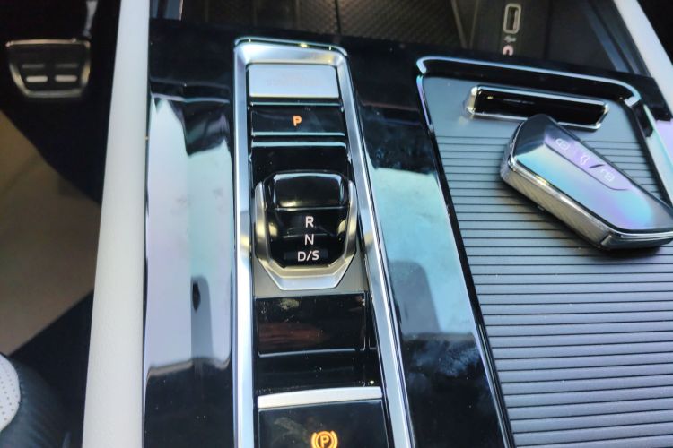 大众 途昂X 2024款 380TSI 四驱龙祥版中控内饰18