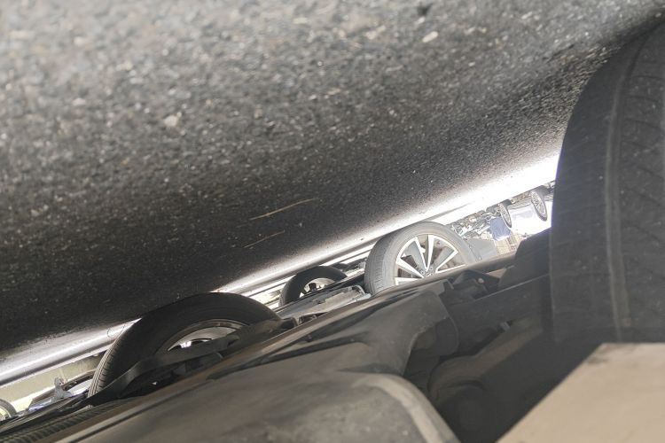 福特 蒙迪欧 2013款 2.0L GTDi200豪华型局部细节9002