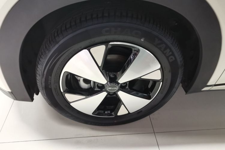 比亚迪 海豚 2023款 420km 时尚版车身外观6007