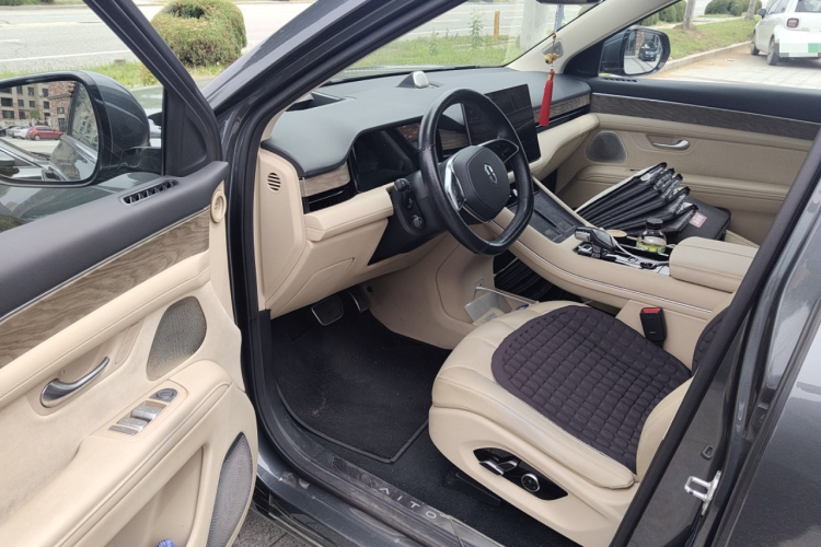 鸿蒙智行 问界M7 2022款 1.5T 后驱舒适版中控内饰7003