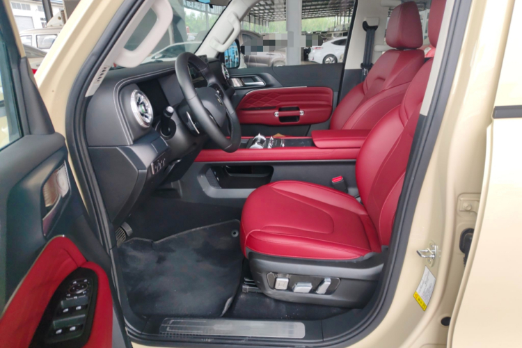 坦克300 2025款 2.0T 征服者局部细节19