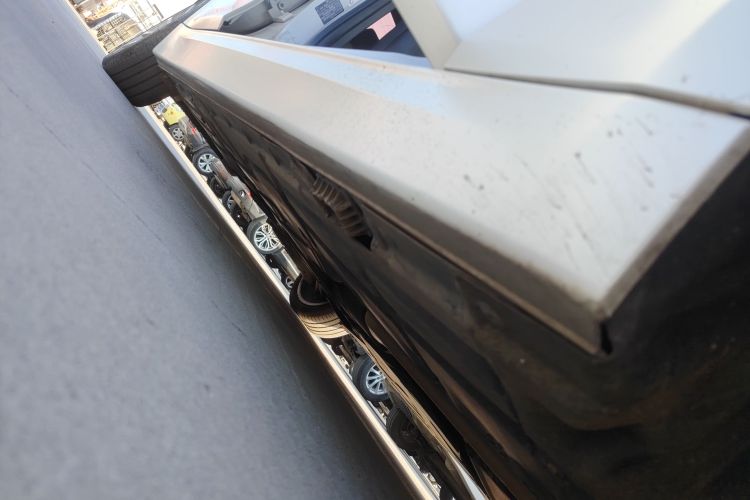 宝马3系 2018款 320Li 时尚型局部细节9001