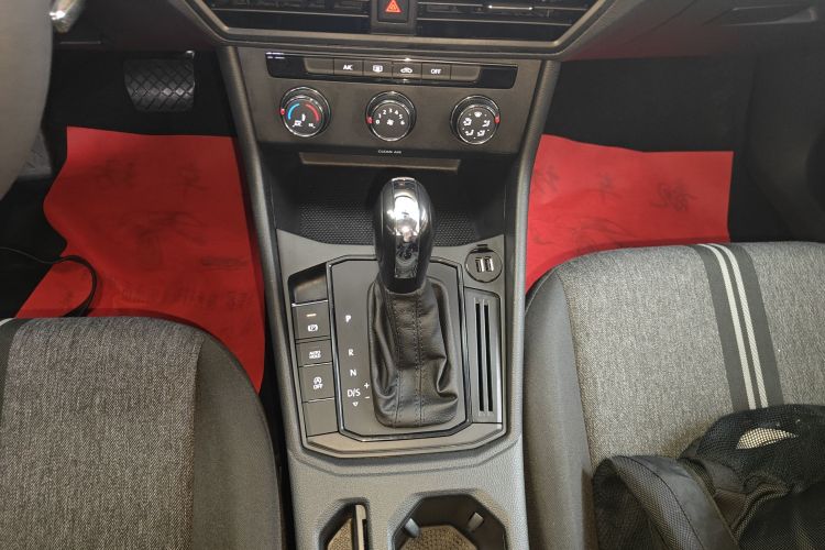 大众 朗逸 2022款 1.5L 自动风尚版中控内饰18