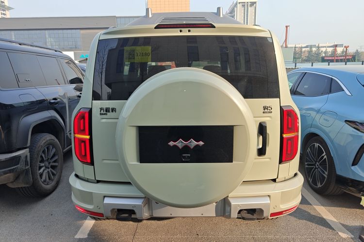 方程豹 豹5 2025款 云辇激光乾崑智驾版车身外观6004