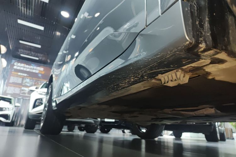 宝马X2(进口) 2024款 sDrive25i M运动套装局部细节9001