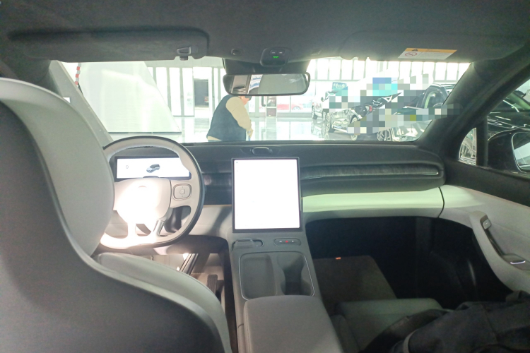 蔚来ES6 2024款 75kWh中控内饰7002