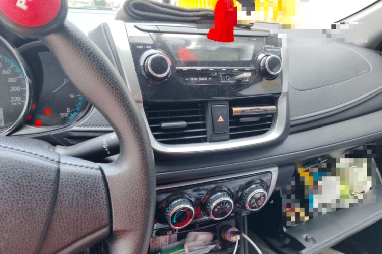 丰田 YARiS L 致享 2017款 1.5E CVT魅动版局部细节16