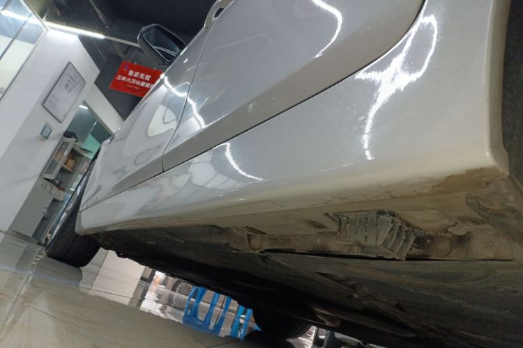 宝马5系(进口) 2015款 520i 典雅型局部细节9002