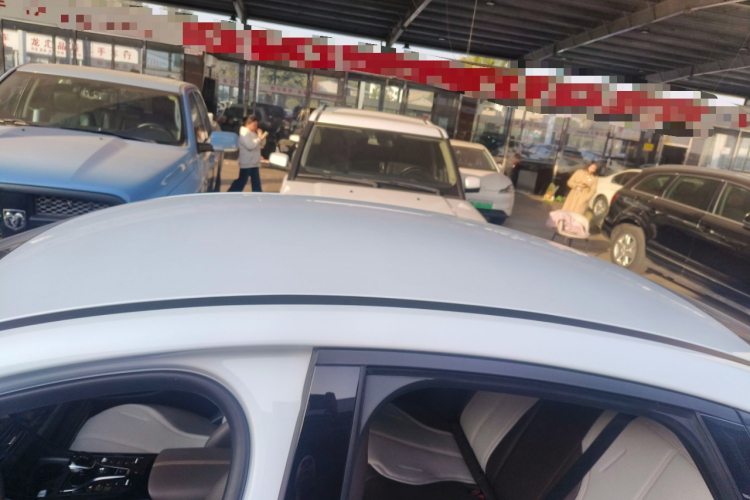 比亚迪 秦PLUS 2024款 荣耀版 DM-i 55KM领先型局部细节57