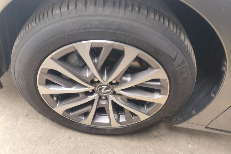 雷克萨斯ES 2022款 200 卓越版车身外观6007