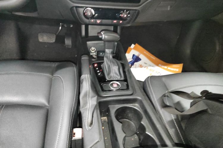 观致3 2018款 三厢 1.6L 自动领先型局部细节18