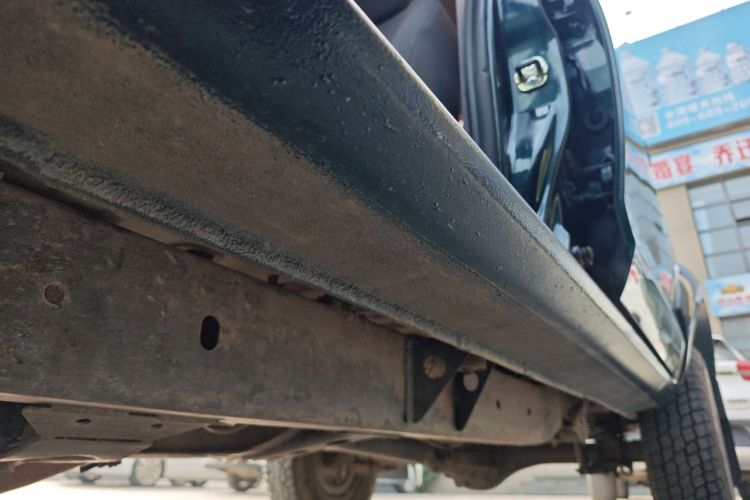 东风 锐骐 2017款 2.4L汽油四驱标准型ZG24局部细节9002