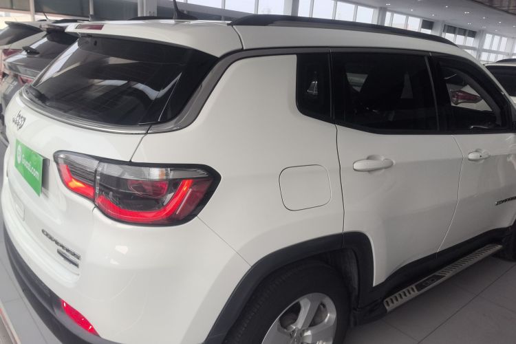 Jeep 指南者 2017款 200T 自动家享版车身外观7