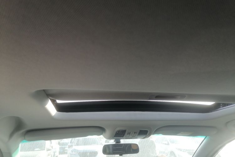 纳智捷 优6 SUV 2017款 1.8T 魅力升级型中控内饰22