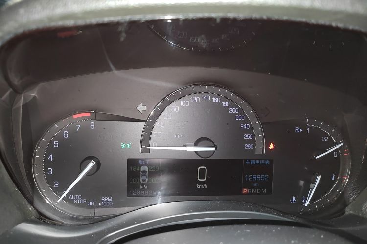 凯迪拉克ATS-L 2017款 28T 时尚型中控内饰14