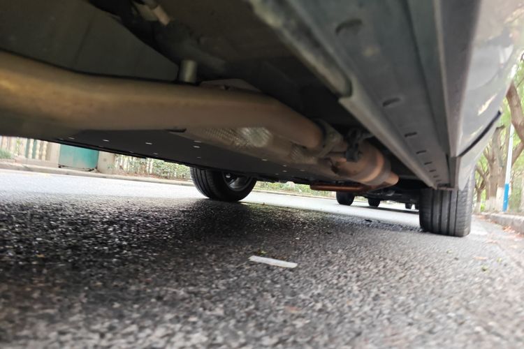 理想汽车 理想ONE 2021款 增程6座版局部细节9002