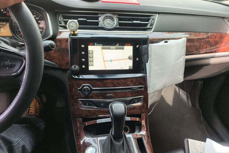 东风风神 东风A9 2016款 1.8T 尊贵型中控内饰16