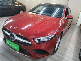 奔驰A级 2021款 A 200 L 运动轿车时尚型
