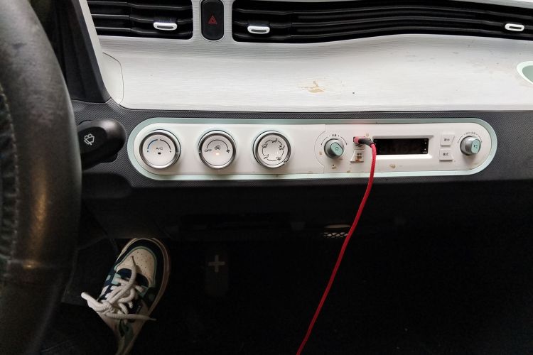 五菱汽车 宏光MINIEV 2021款 马卡龙时尚款 磷酸铁锂中控内饰16