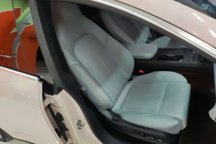 蔚来ET5T 2024款 75kWh Touring局部细节41